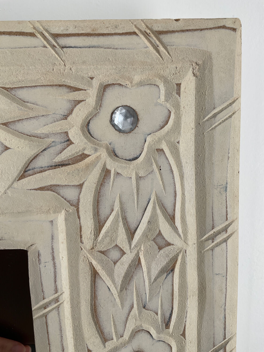 Miroir en bois sculpté