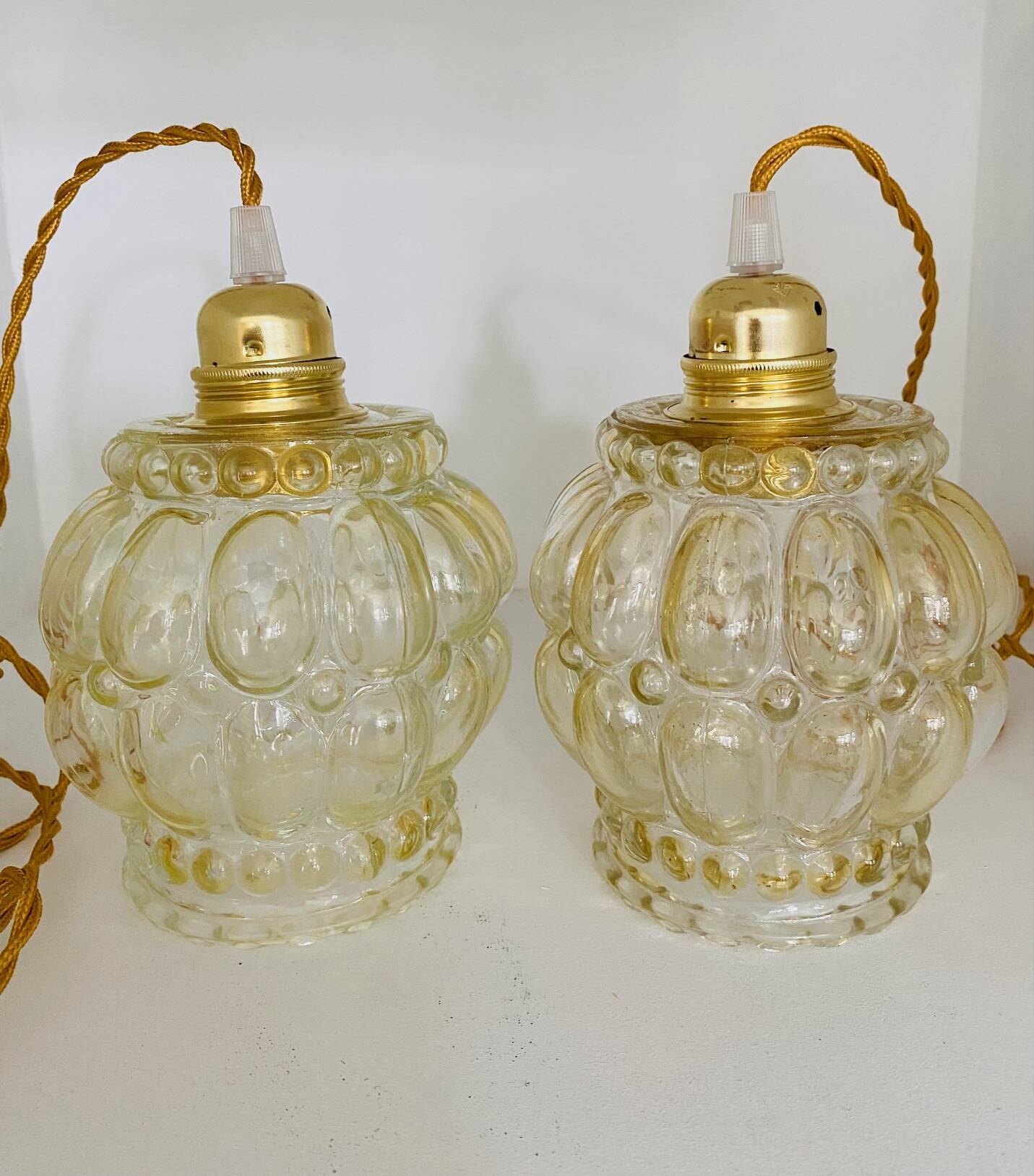 Lot de 2 suspensions baladeuse vintage.