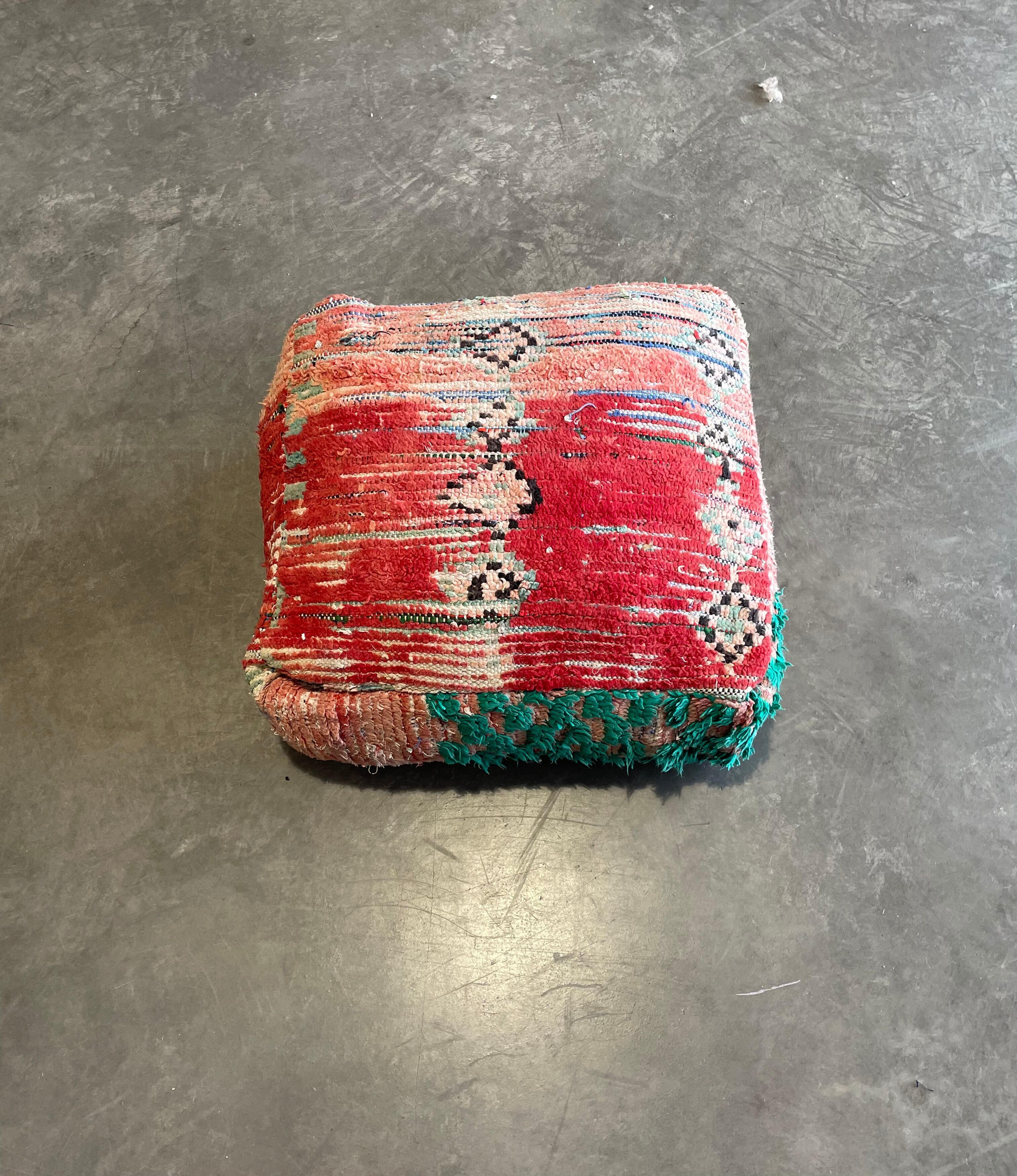 Moroccan pouf Boujad berbere for the ground
