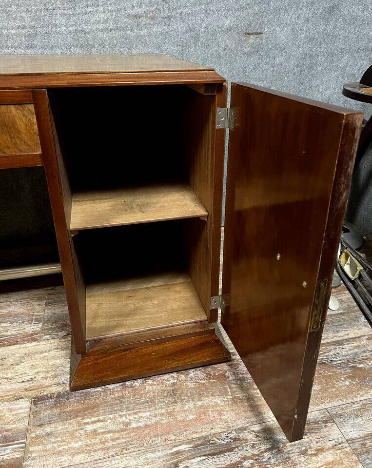 Bureau de centre époque Art Déco en noyer et ronce de noyer vers 1940