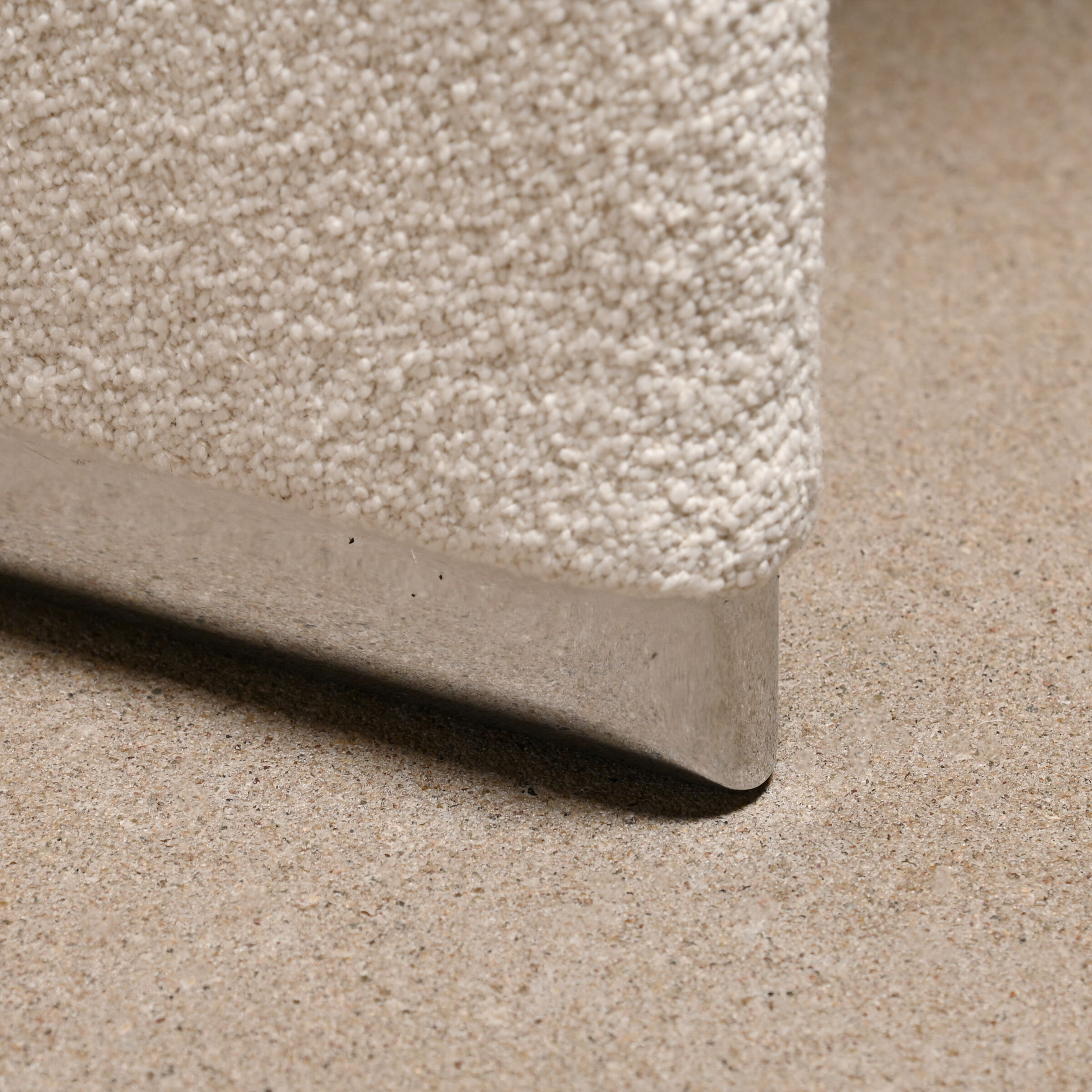 Giancarlo Piretti Alky Lounge Chair in White Bouclé Fabric for Anonima Castelli