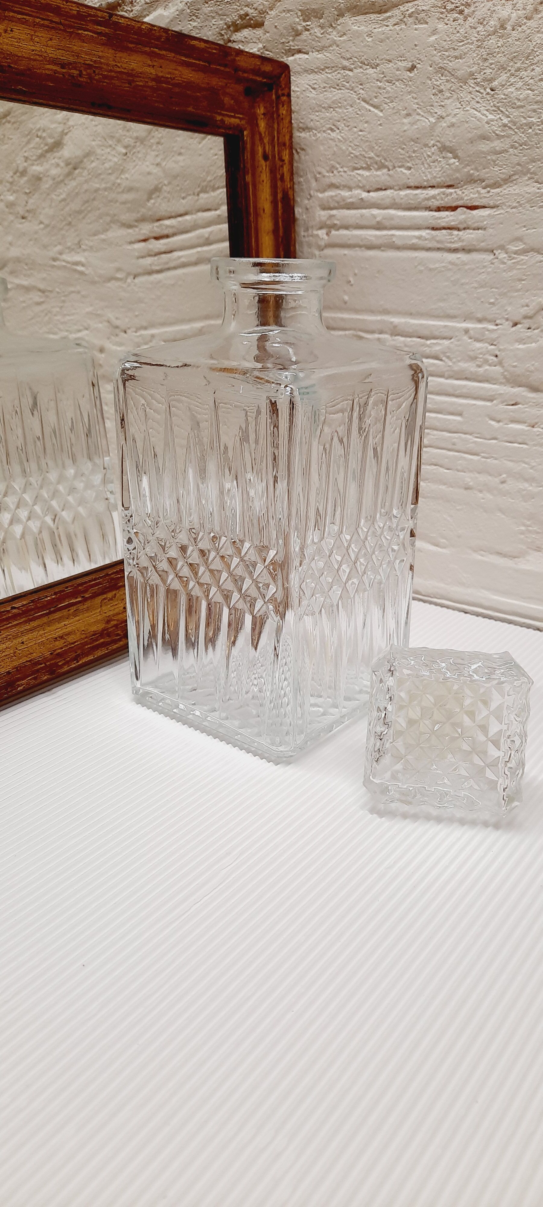 Carafe à whisky verre ciselé années 60