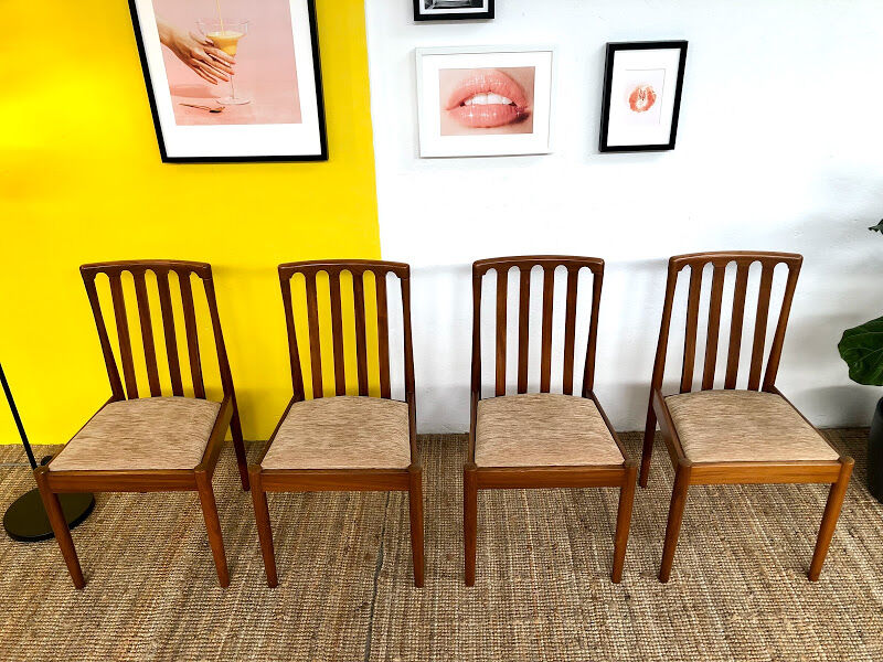Scandinavian chairs 47 cm