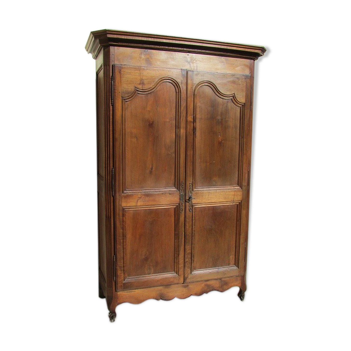 Louis XV wardrobe, solid walnut