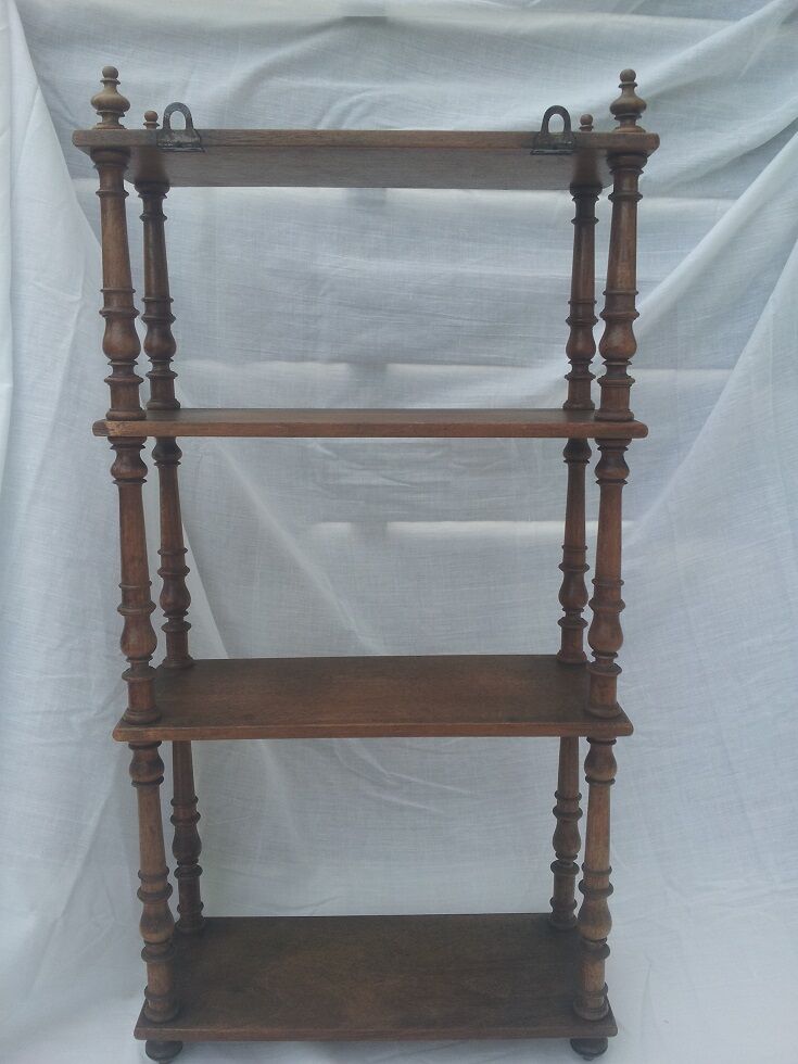 Étagère murale en bois
