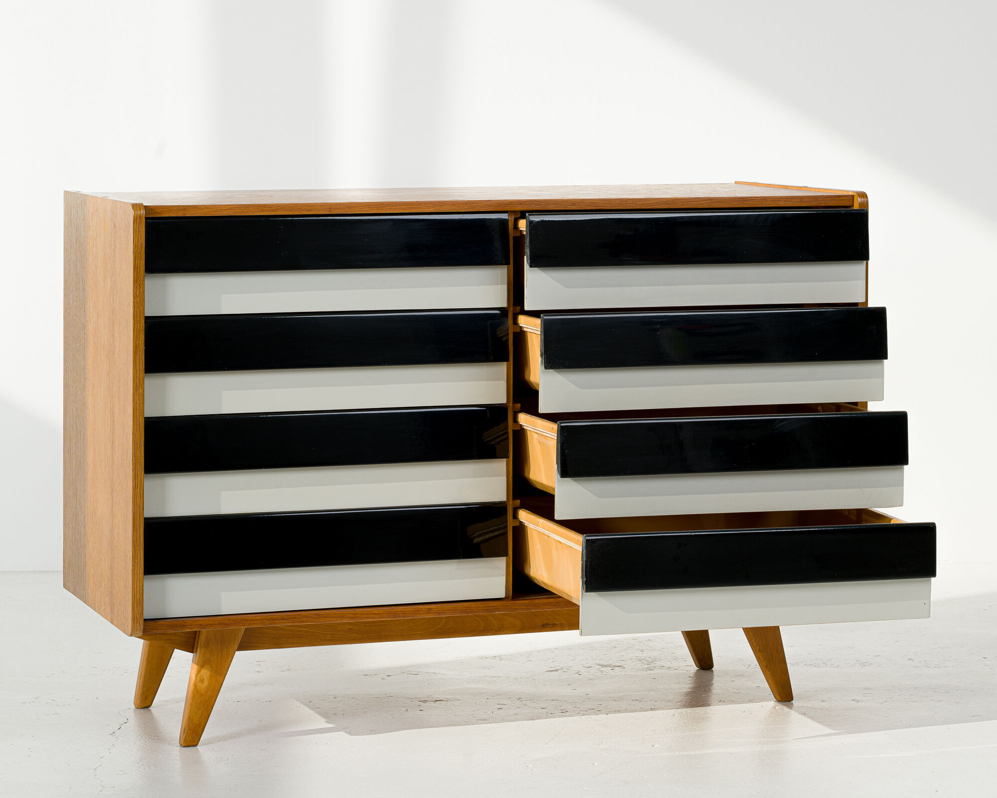 U-453 buffet by Jiri Jiroutek for Interier Praha, 60's