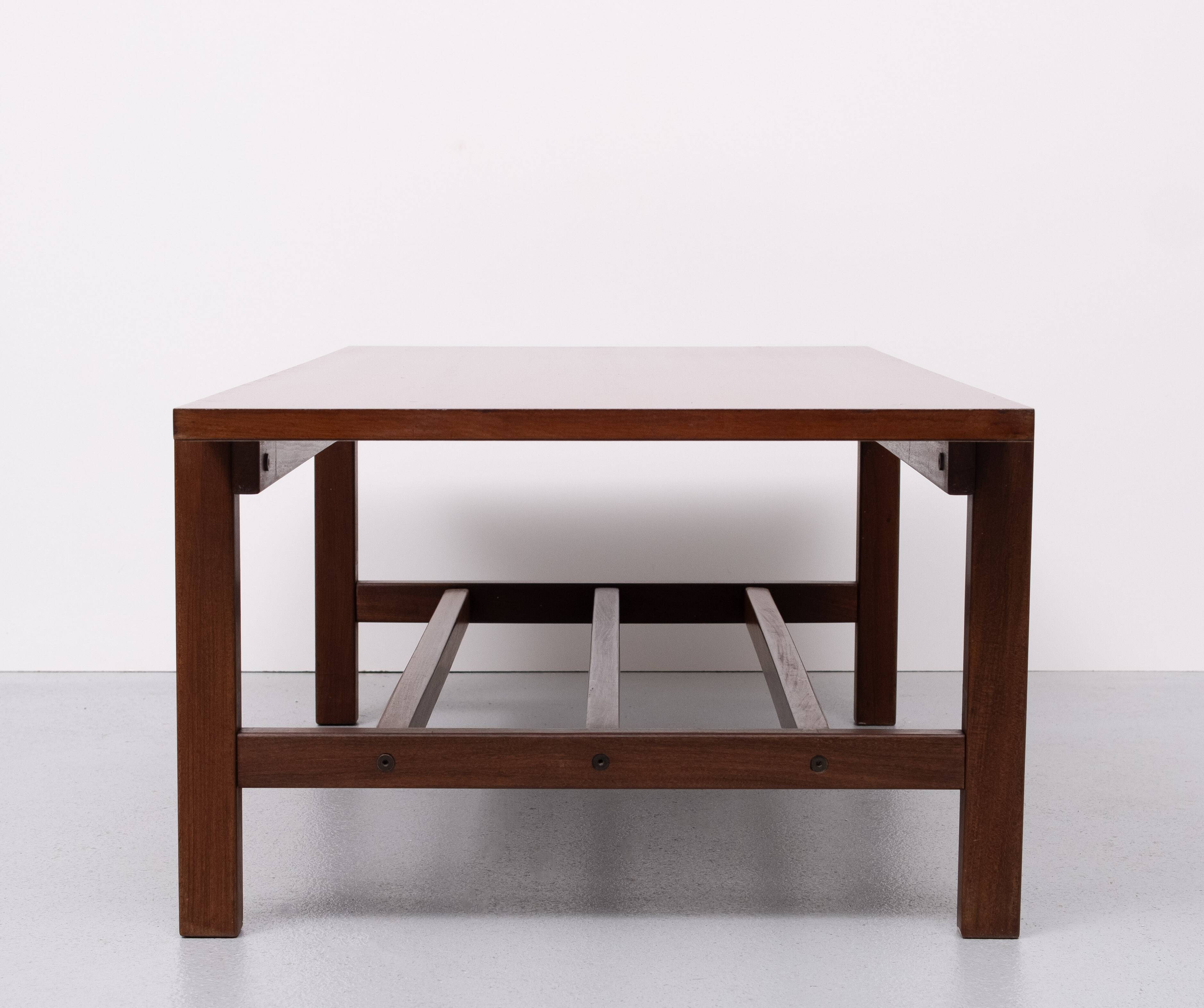 Pastoe Coffee table Model TH08 van Cees Braakman 1960s