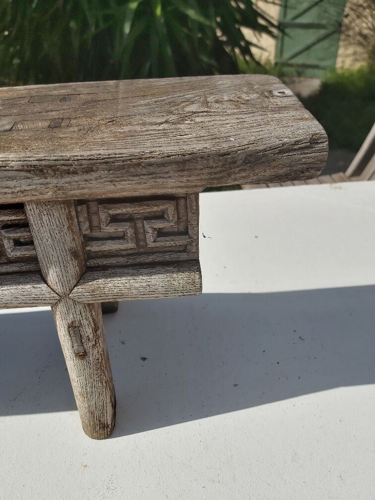 Former carved wood bench Orient/Asia