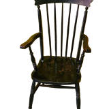 Antique English Windsor armchair from the 1800s