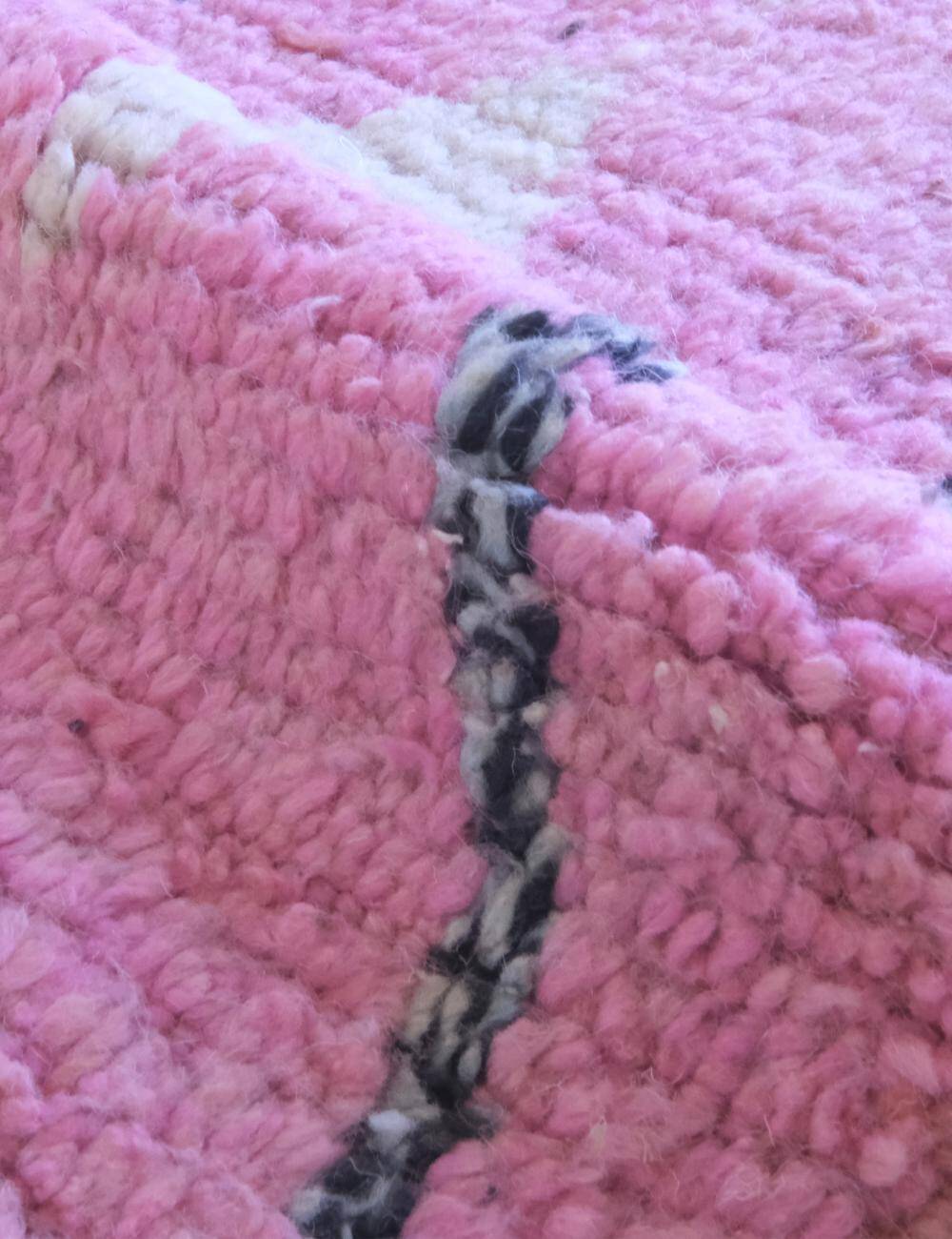 Berber Pink Rug - 180 x 288 cm