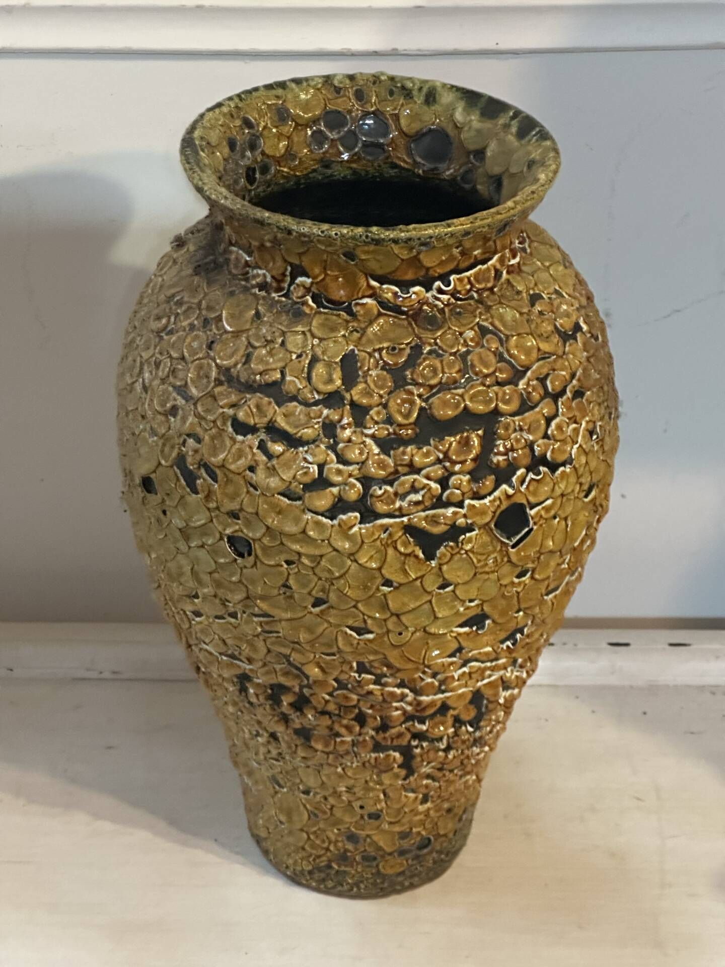 Large textured ceramic vase – 1960s/70s – H 40 cm