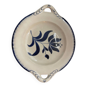 Serving plate with handle