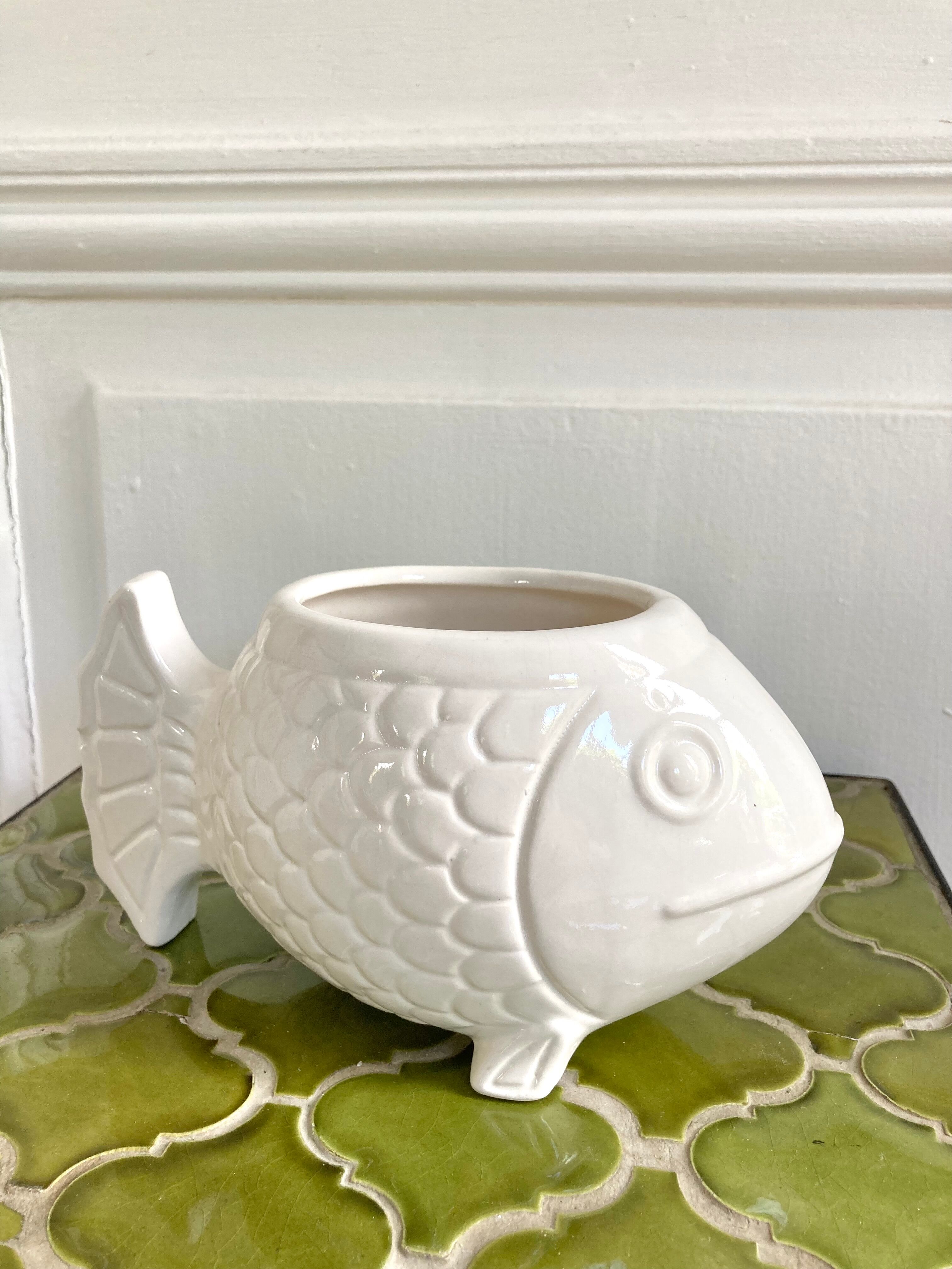 Planter fish hide pot slurry