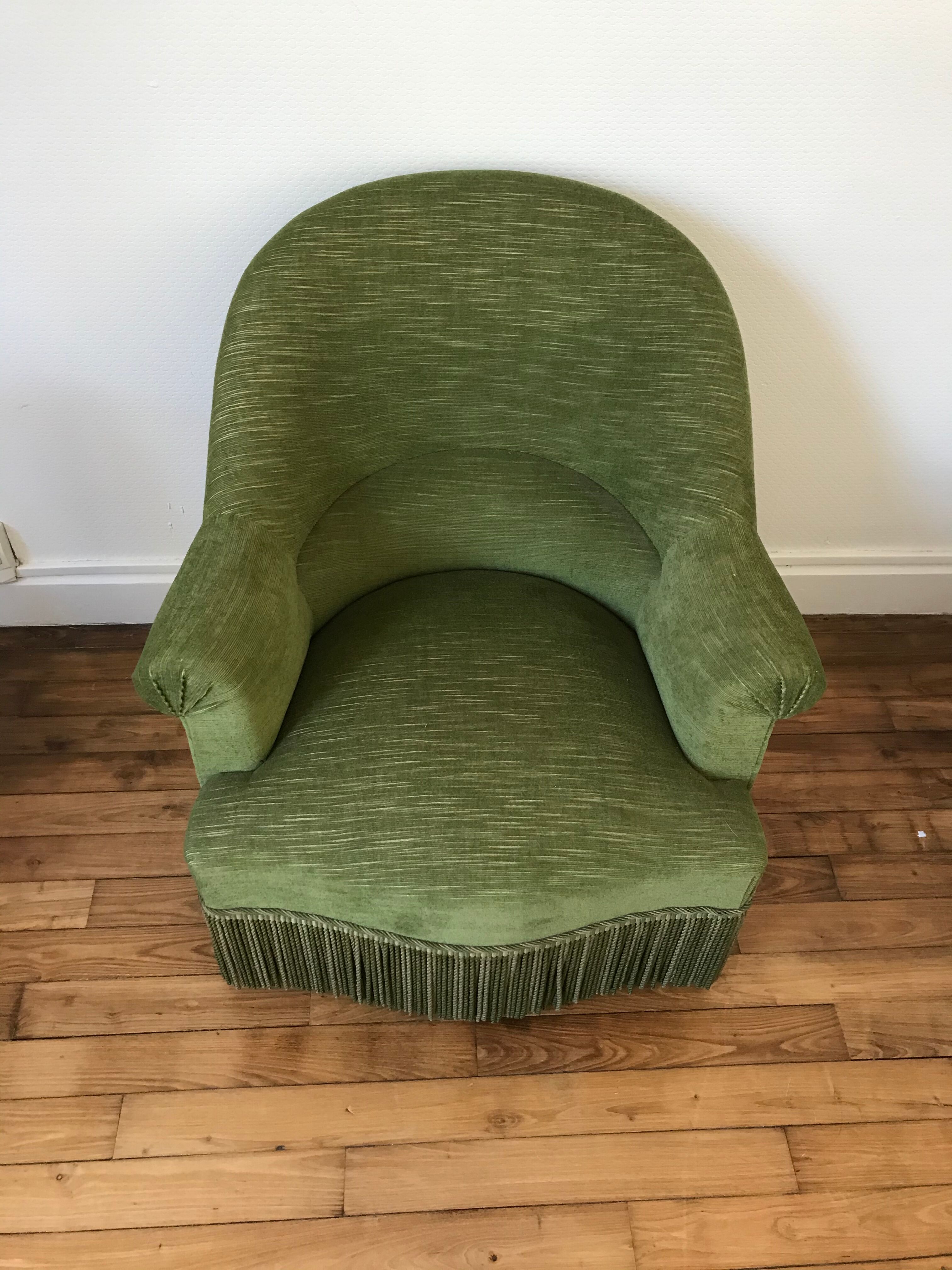Green velvet toad armchair