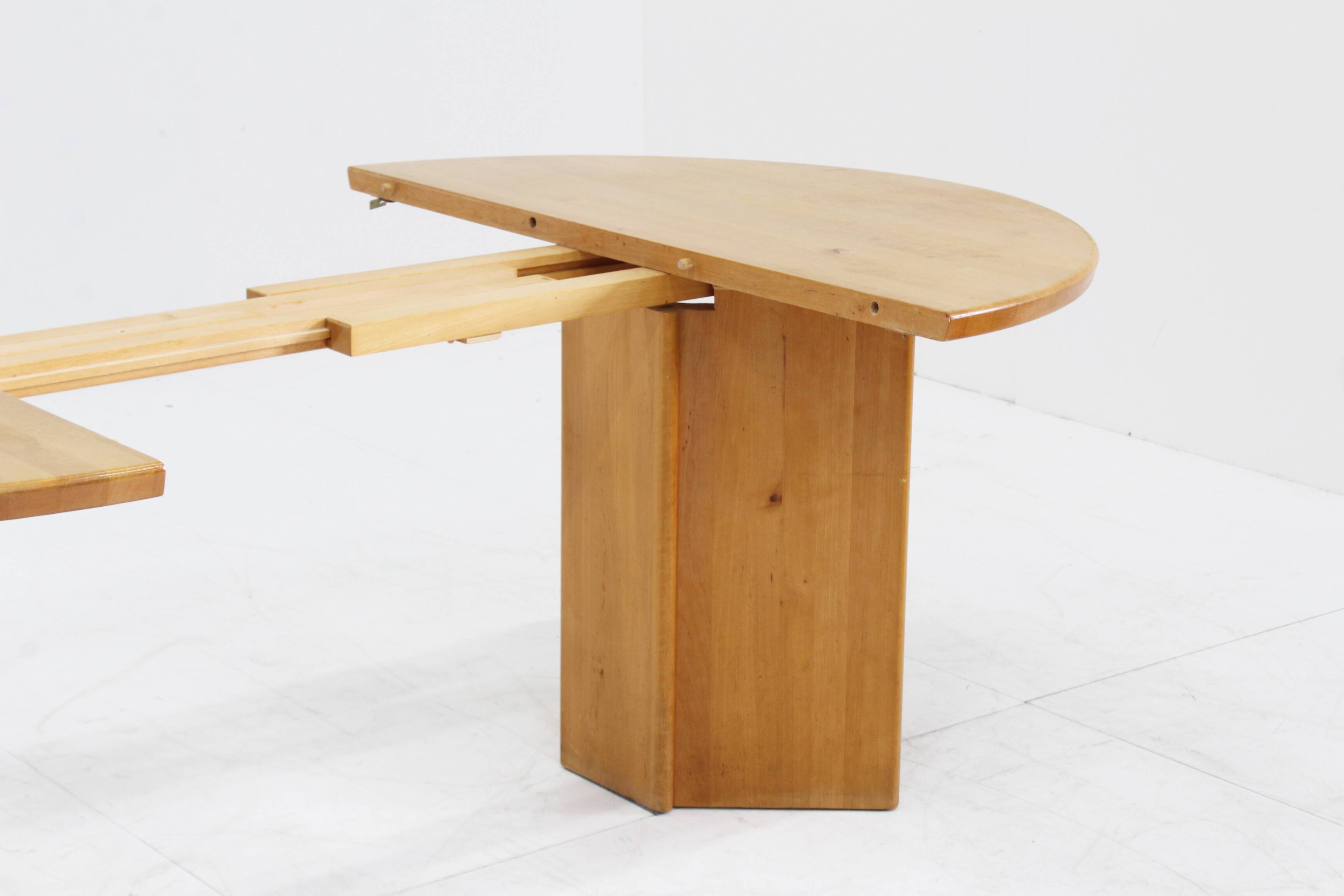 Table à manger ronde extensible vintage danoise en bois massif