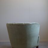 Curved Danish club chair from the mid-century, in the style of Viggo Boesen, 1940s.