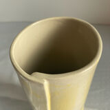 Vase en grès jaune