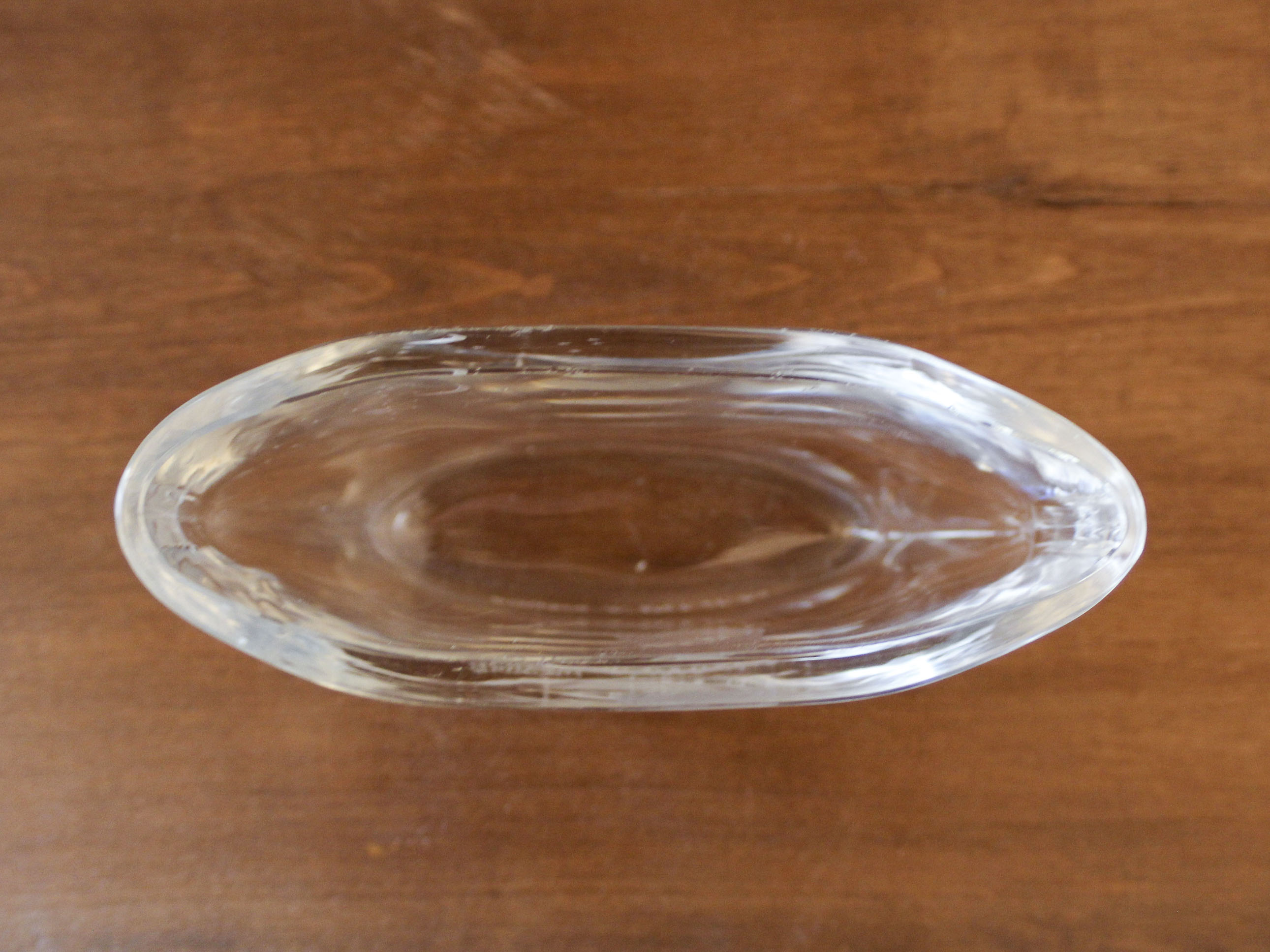 Orrefors vase engraved by Edvin Ohrstrom