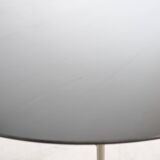 Arne Jacobsen table model 3600