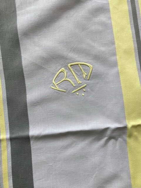 Lot of 2 tablecloths and six monogrammed towels