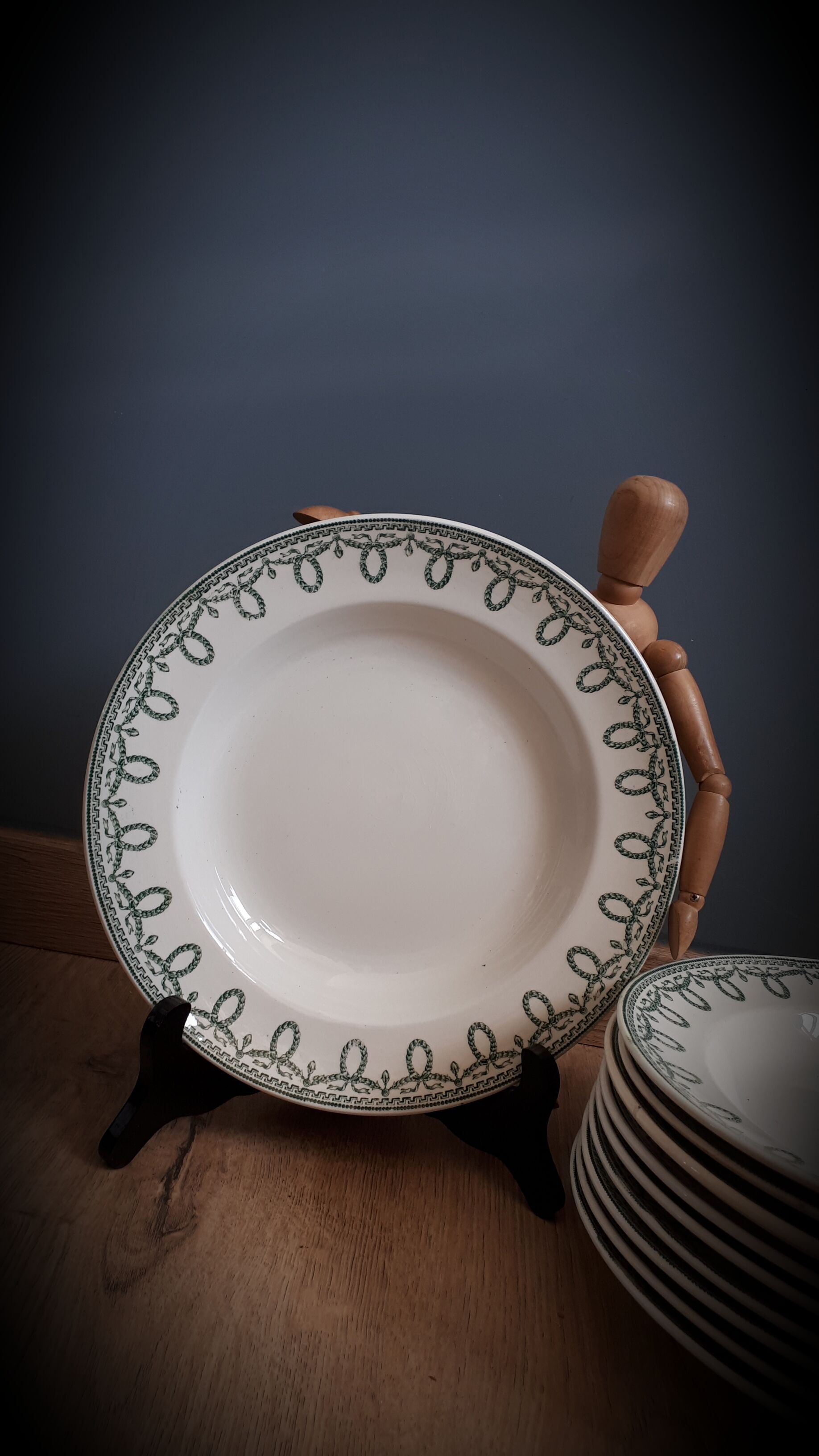 Lot de 6 assiettes plates Boch Bonaparte