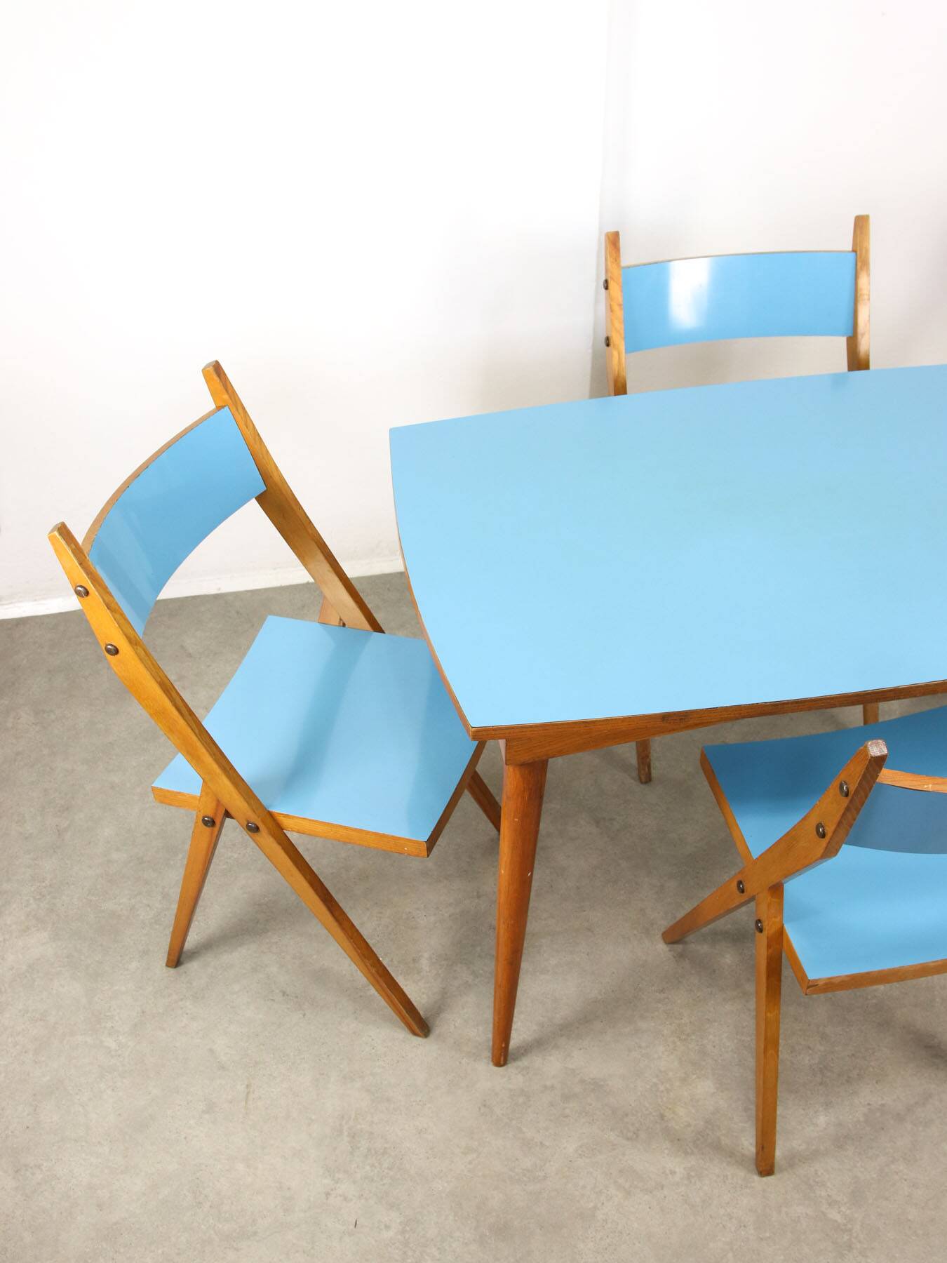 Mid-century Italian Wooden Dining Set of 5 in Blue
