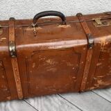 Old suitcase trunk from the 1940s