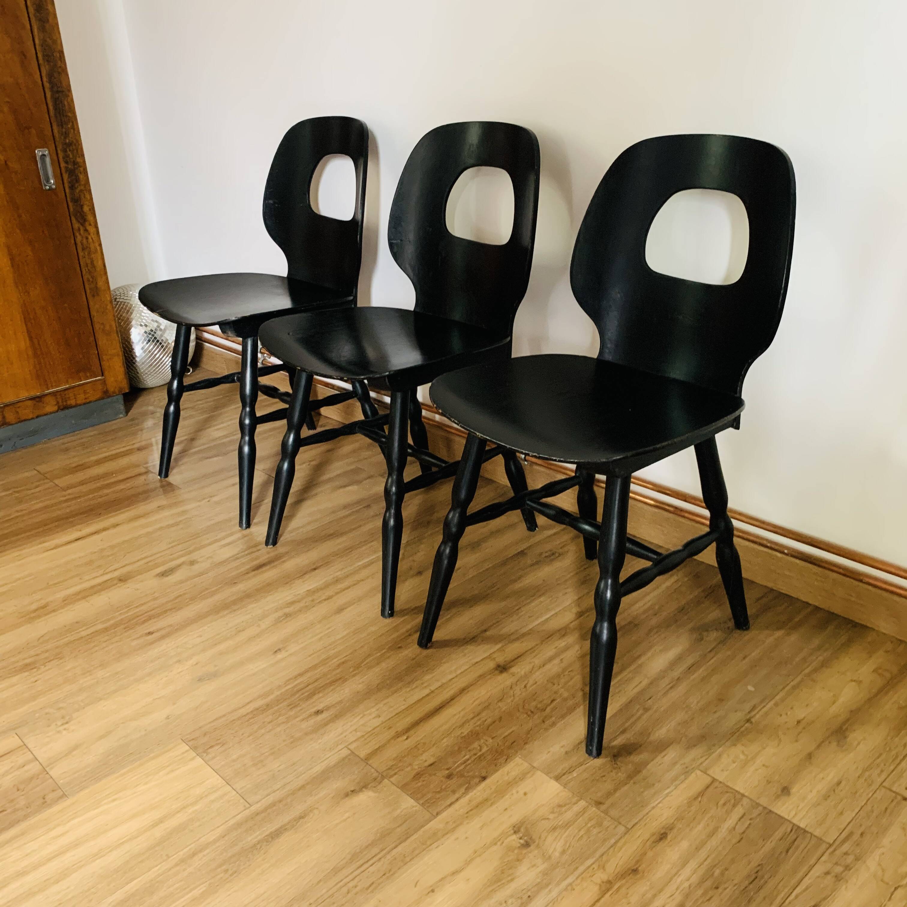 Set of 3 black Baumann eye model chairs