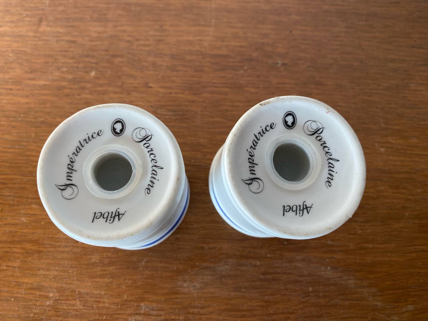 Salt & pepper shakers afibel porcelain empress made in france vintage