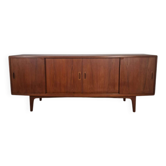 Sideboard H.P. Hansen in teak – Danish mid-century sideboard from the 1960s