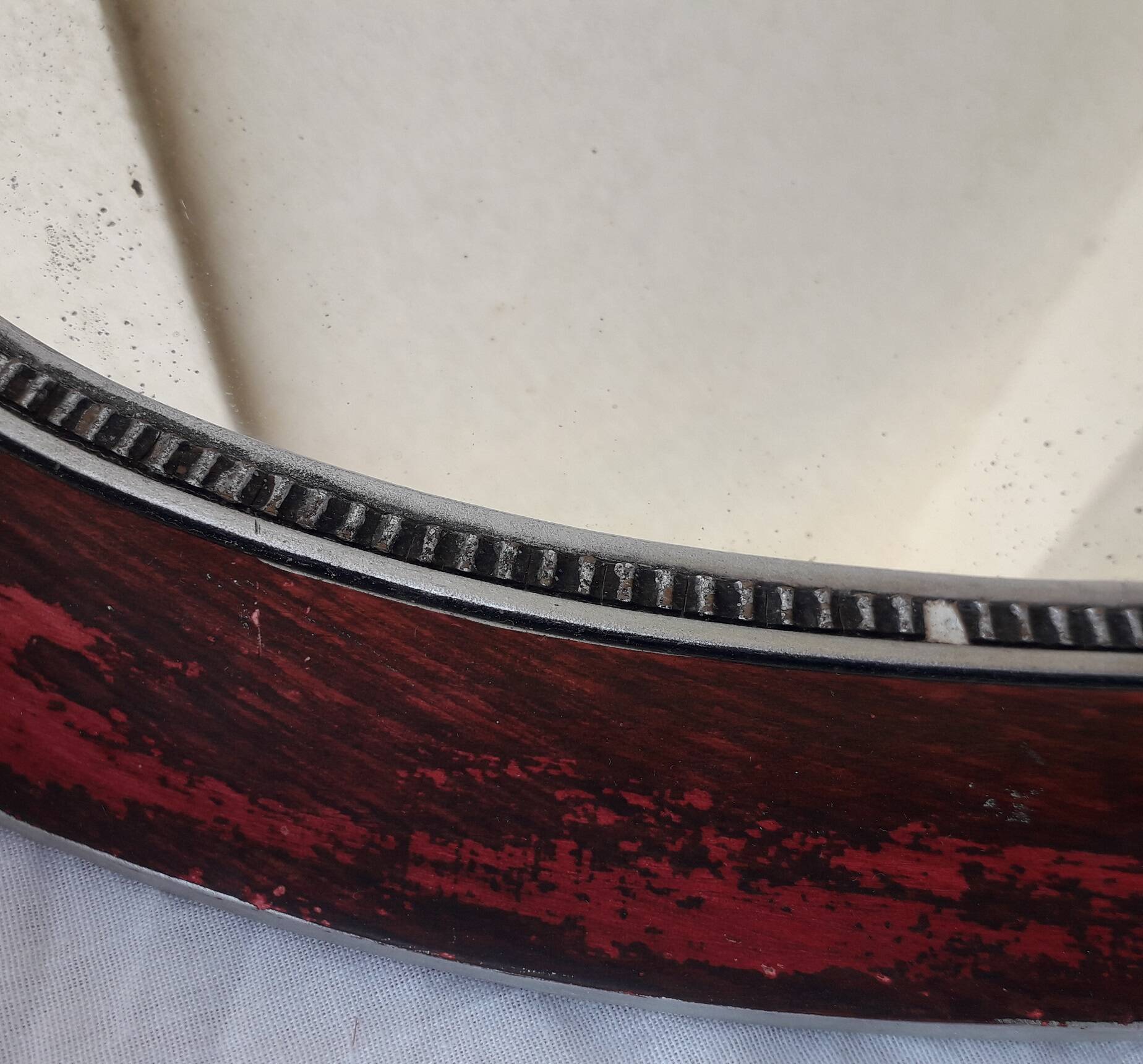Oval wooden mirror