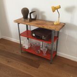 Console / industrial shelf