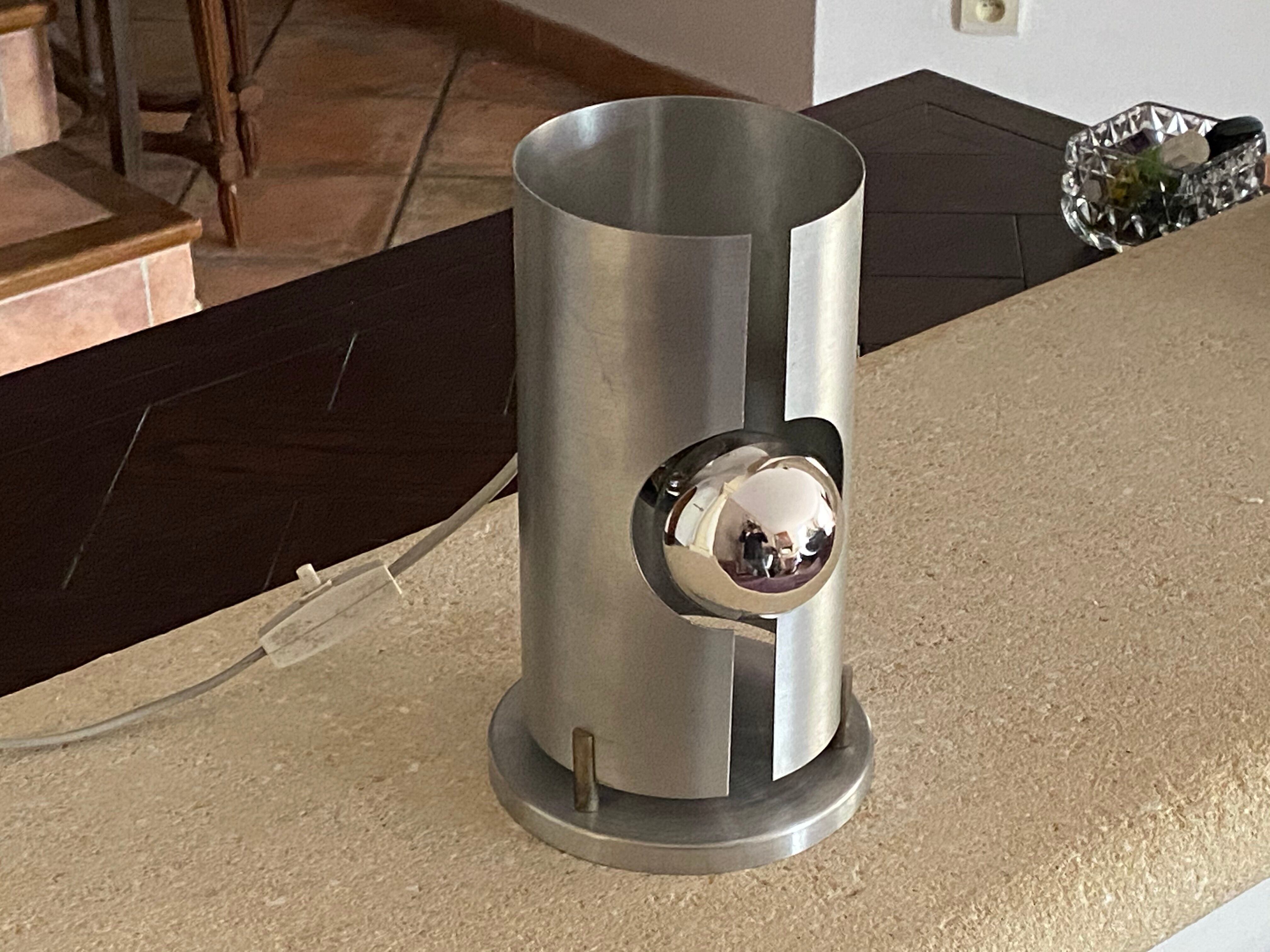 "Space age" lamp 1970 Curved aluminium.