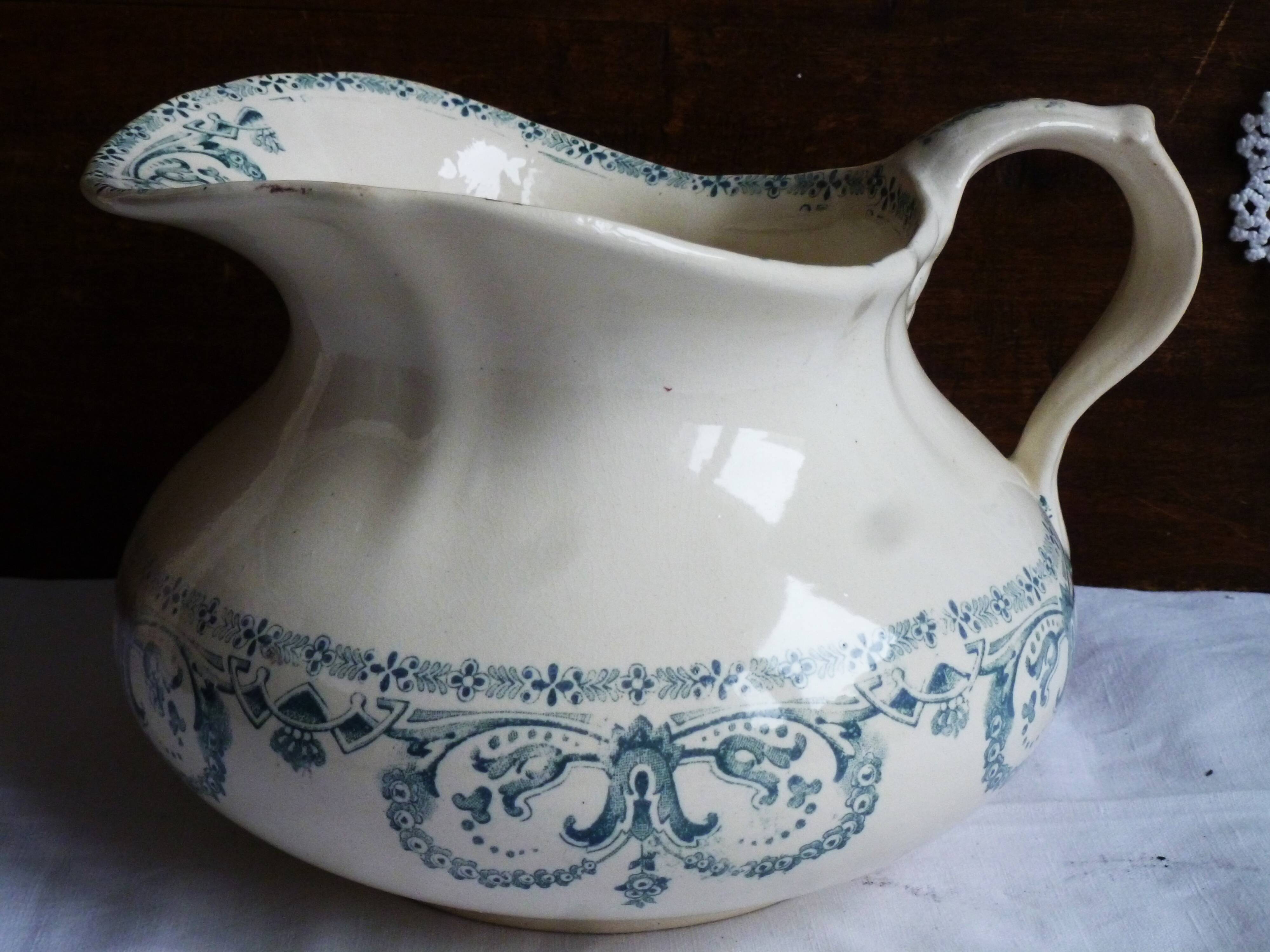 Vintage ceramic bath jug, bath pitcher, bathroom decor.