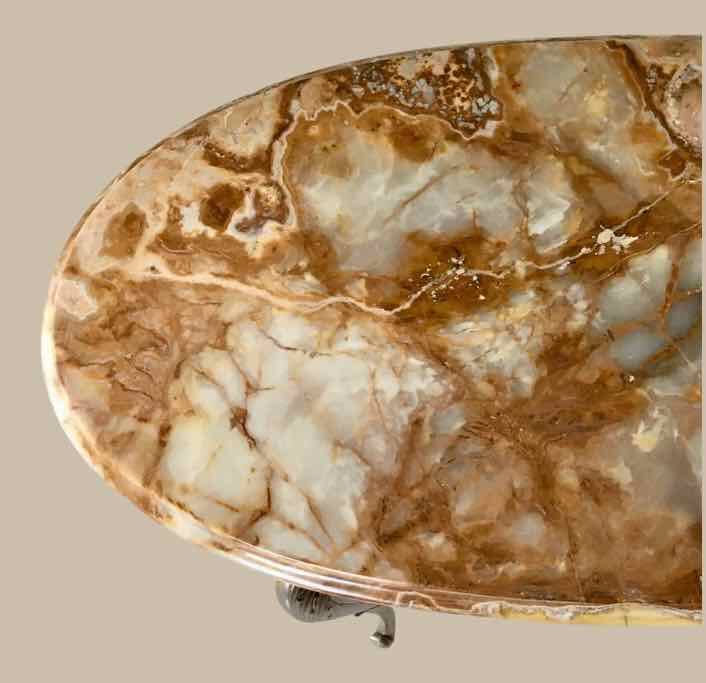 Oval coffee table in onyx and brass 1950