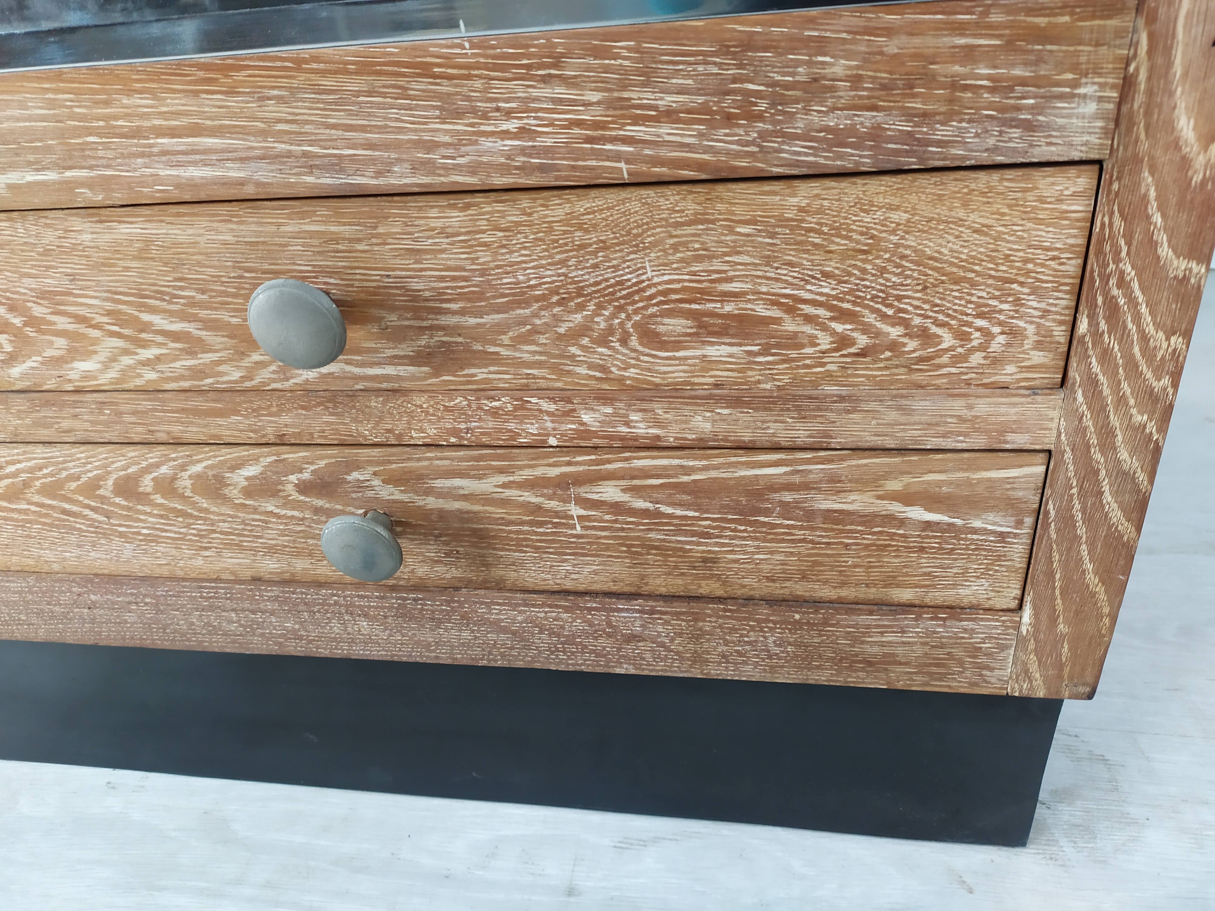 Art deco showcase cerused oak