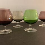 4 verres à cognac colorés