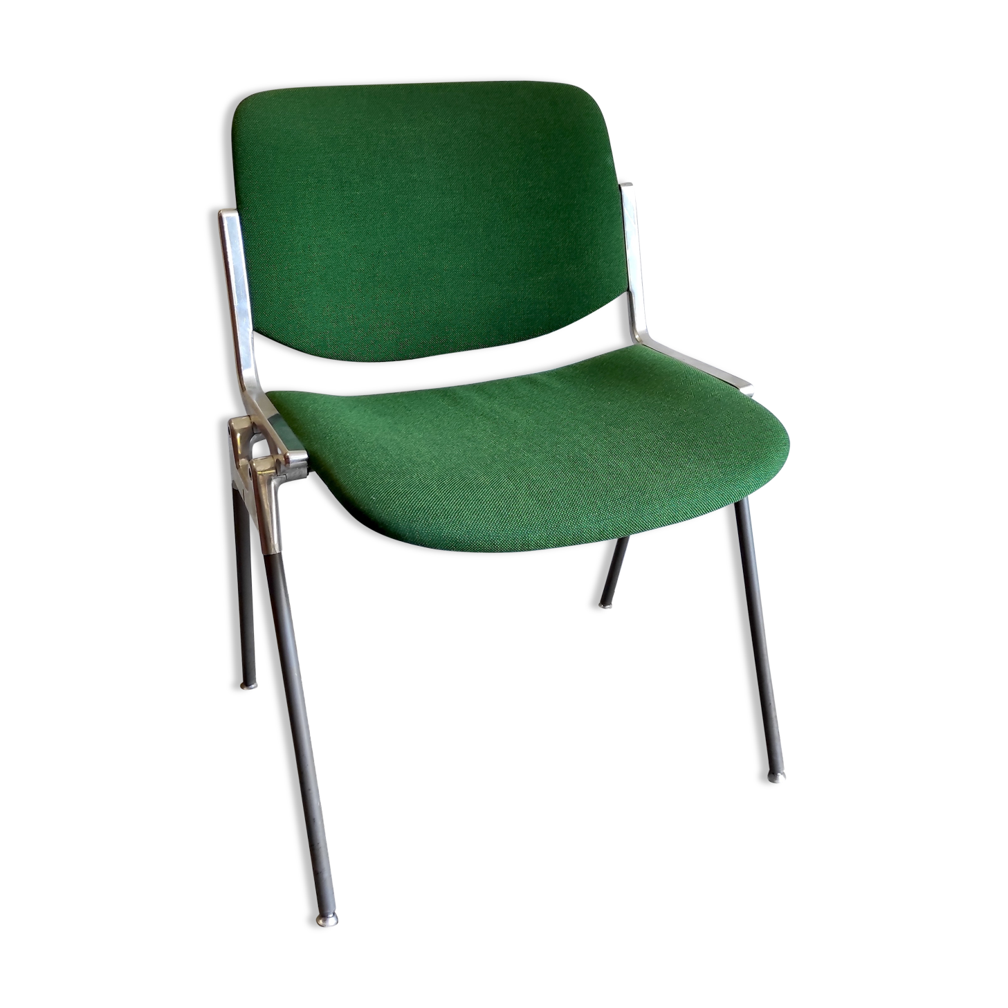 Chair design by Giancarlo Piretti for Castelli 70