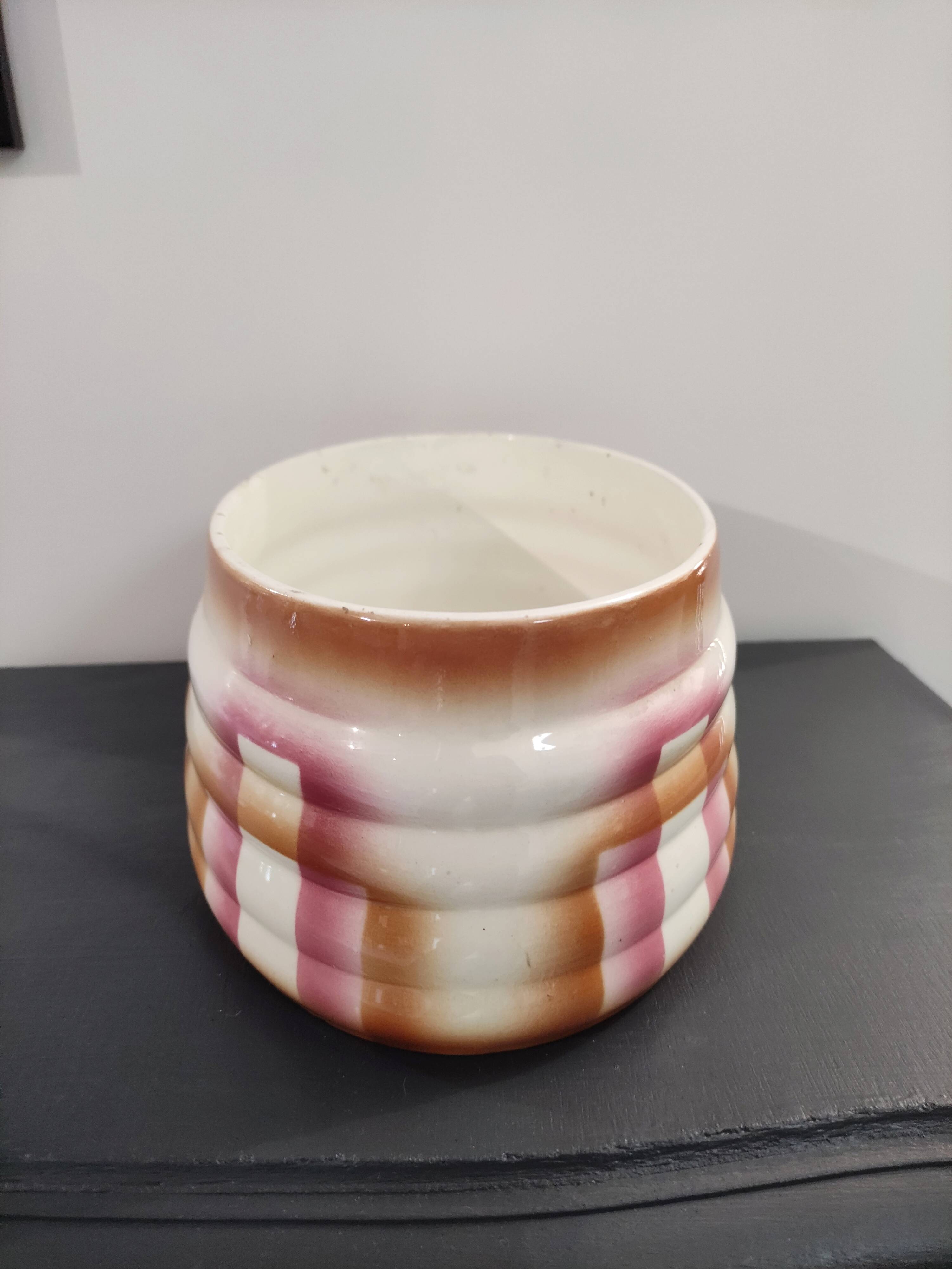Art Deco planter or centerpiece