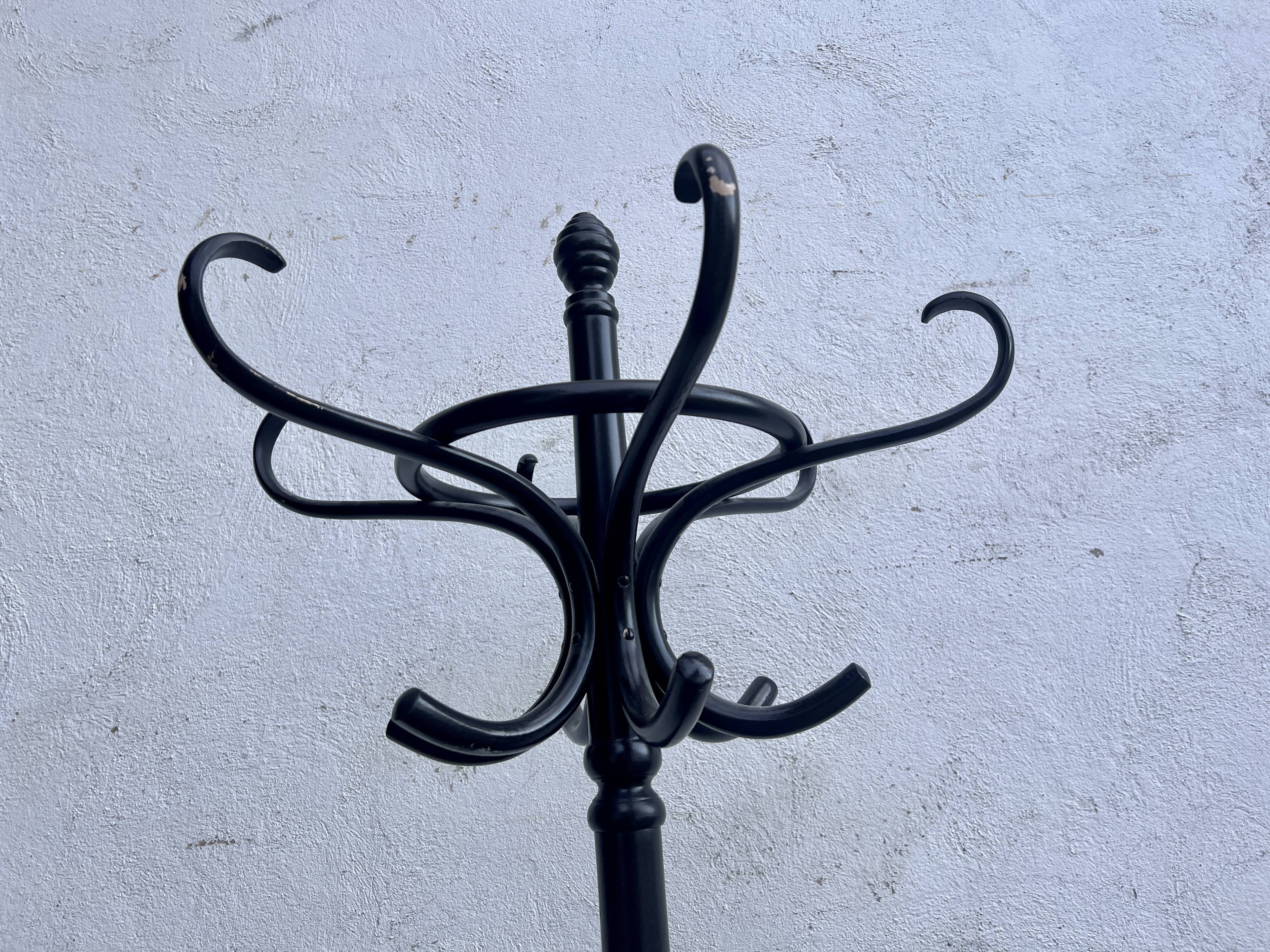 Old hat rack coat rack bistro parrot