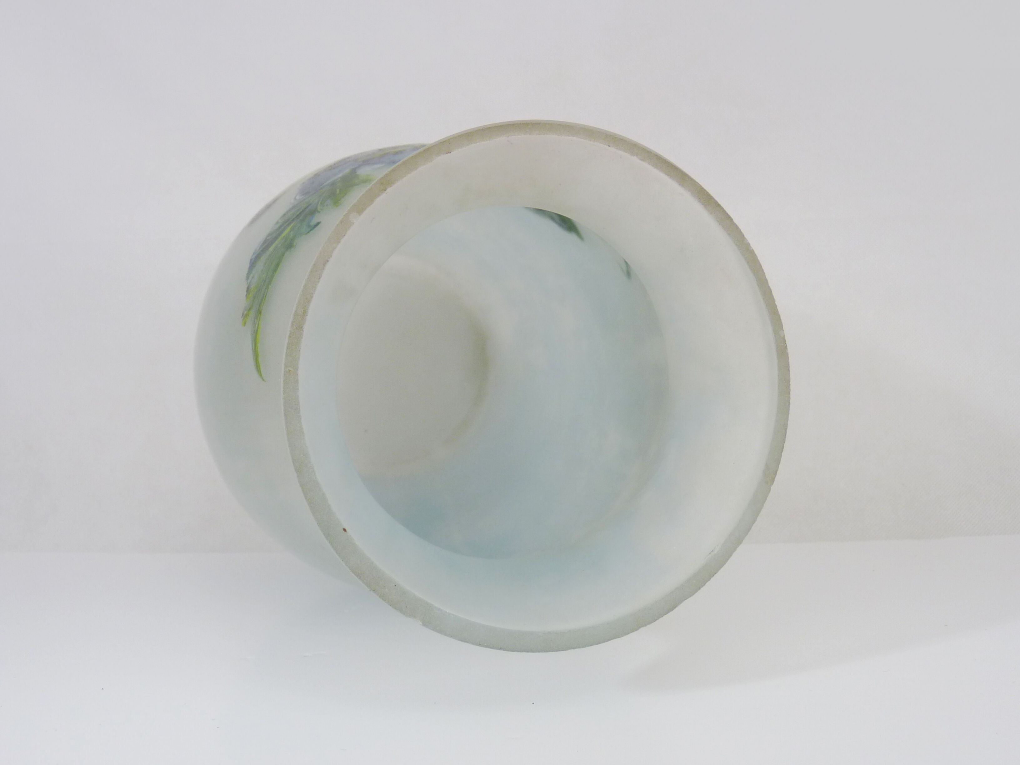 Art Nouveau vase signed floral decoration in glass paste. 40 cm. Year 20