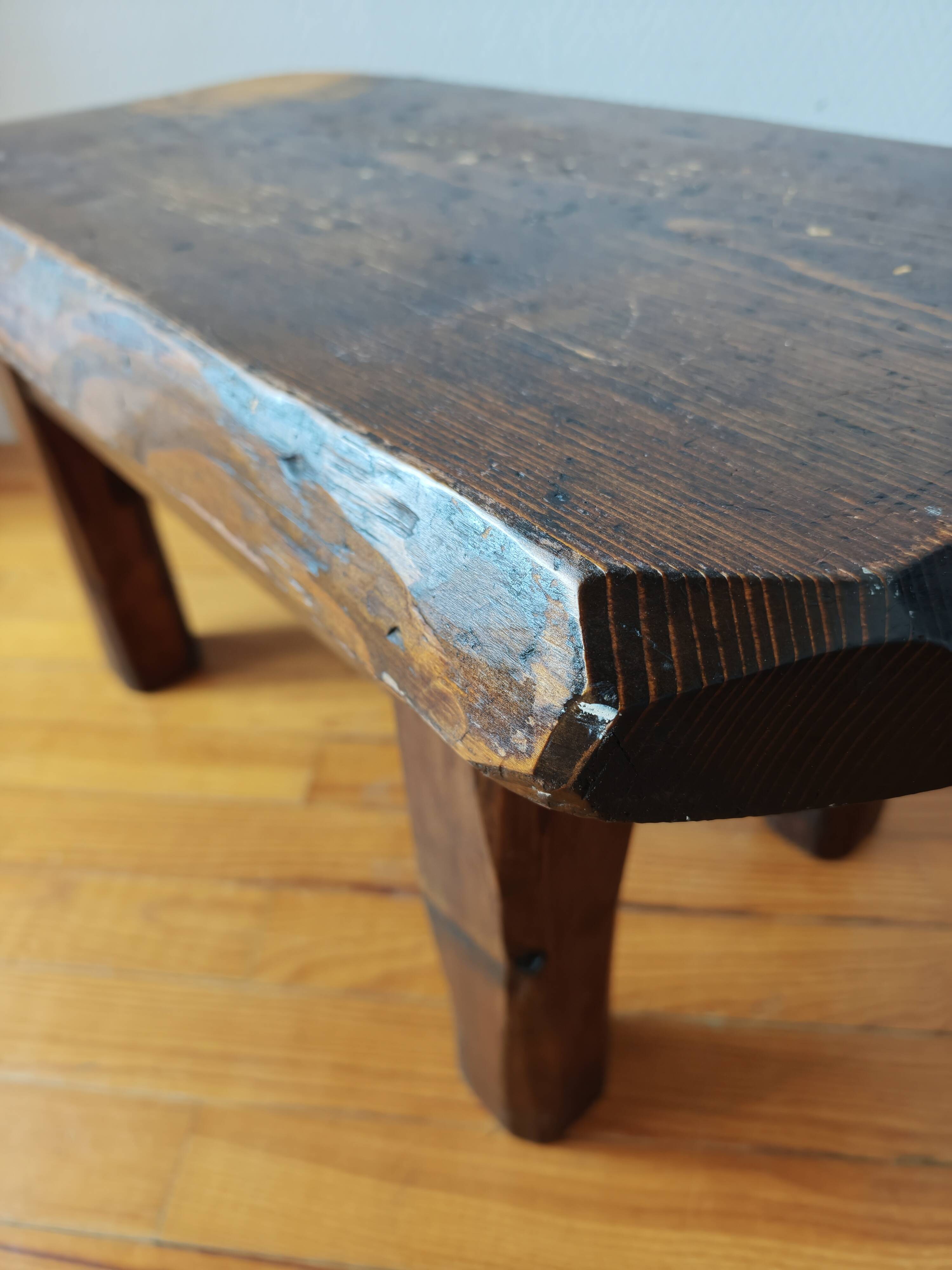 Brutalist coffee table made of solid wood – Handcrafted – 1960s-70s