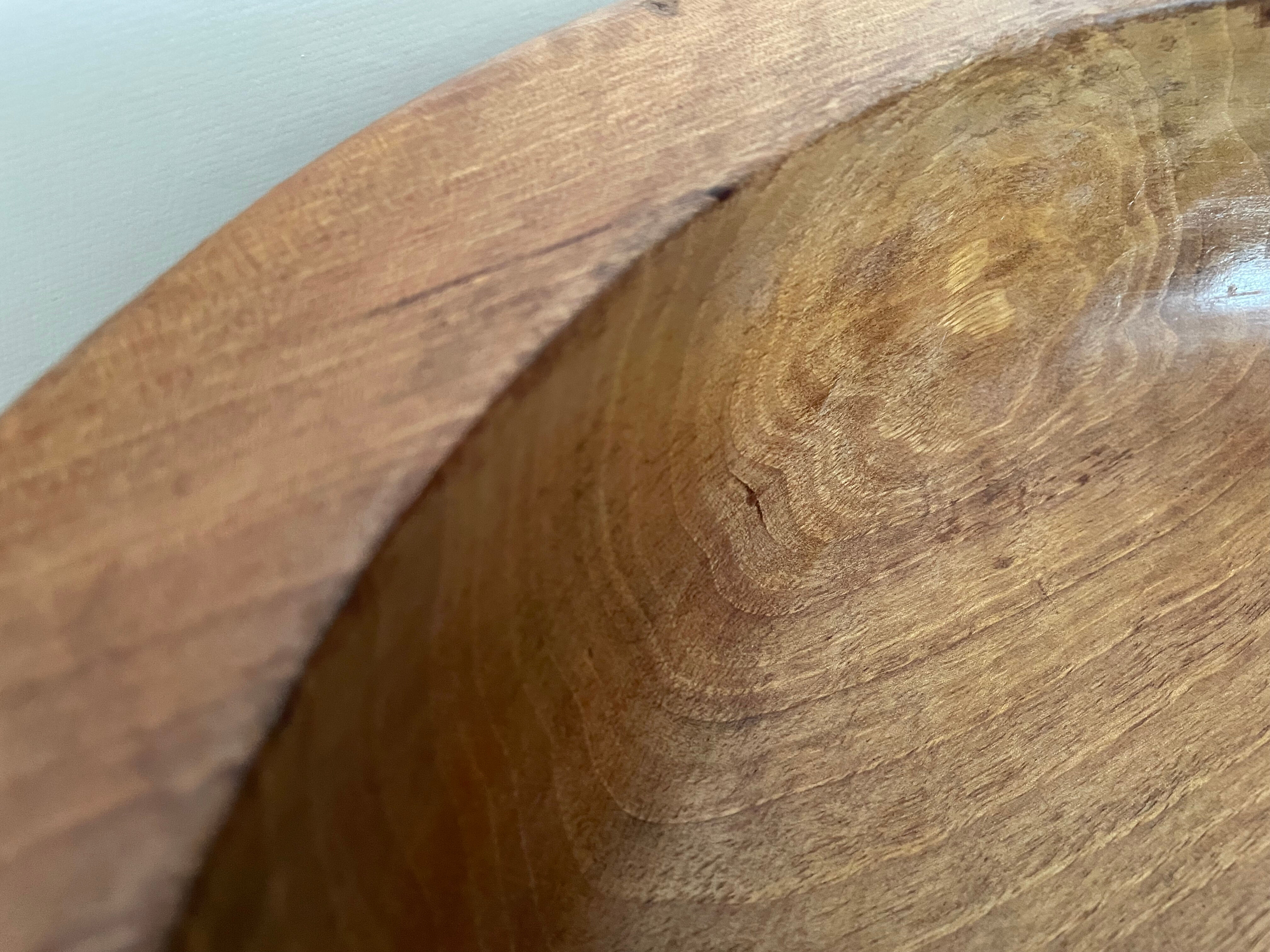 Solid wood fruit basket