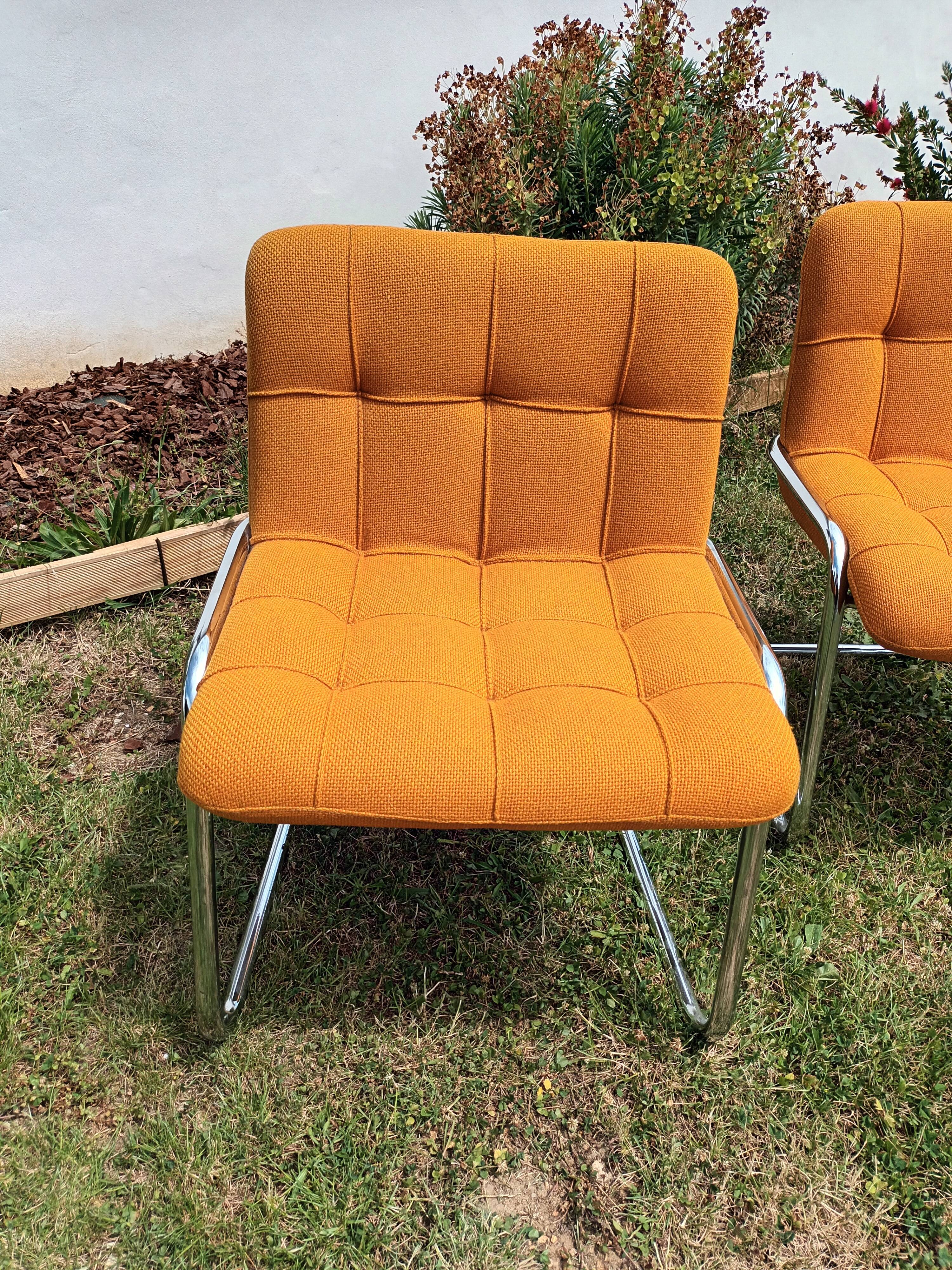 Yves Christin chairs for Airborne