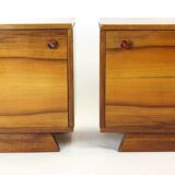Lot de 2 tables de chevet Art Déco en noyer, Tchécoslovaquie années 1940