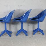 3 chairs "space Age", resin and steel, France, circa 1970.