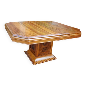 Art Deco walnut table with extensions for 14 covers.