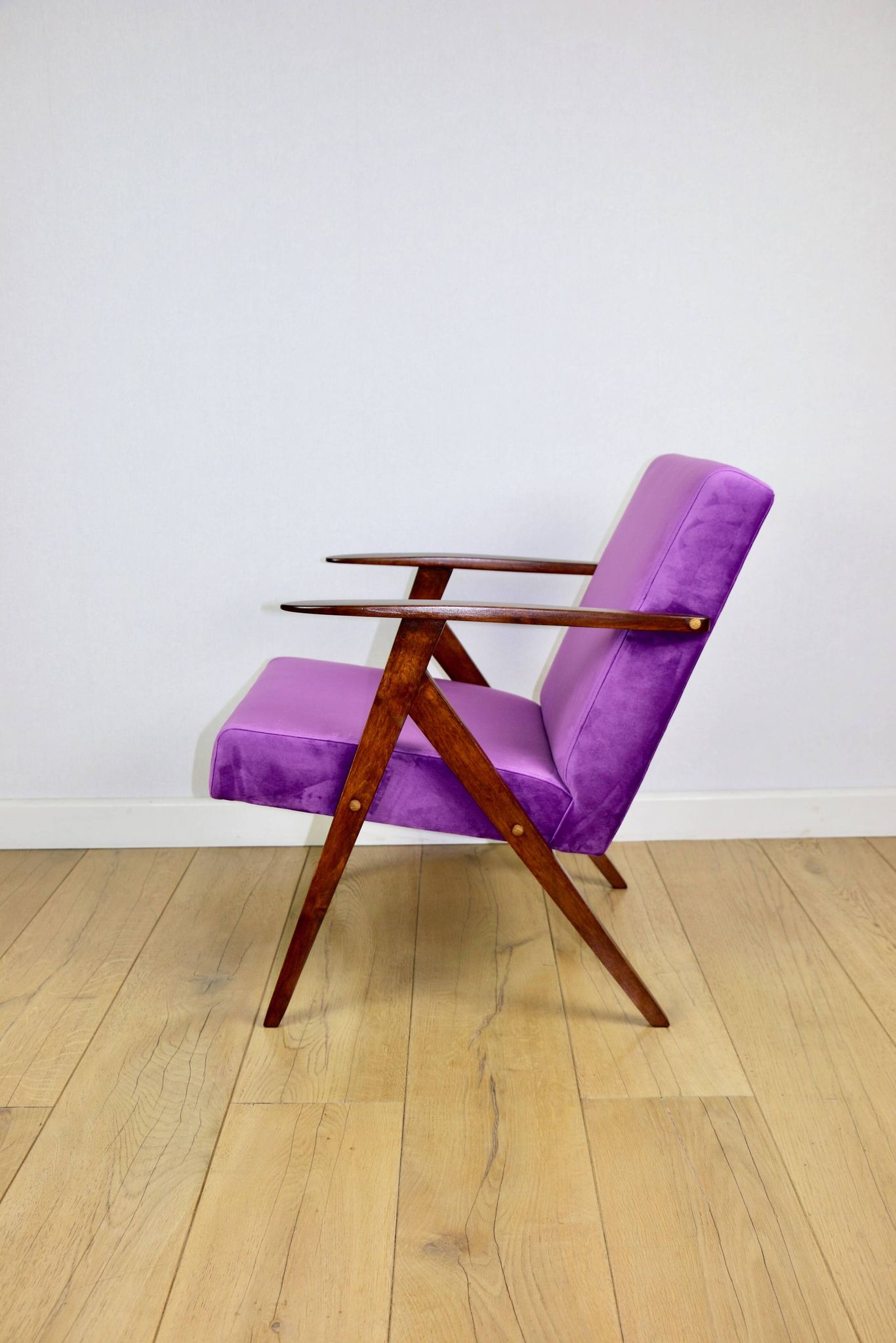 Vintage armchair like VAR purple velvet - 2 pieces available