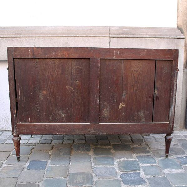 18th C. Mahogany Chest Of Drawers - Marble Top