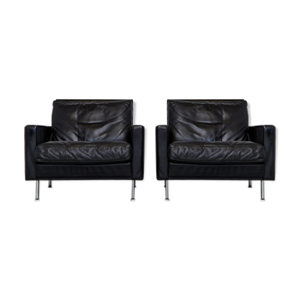 Lounge chairs by George Nelson for Herman Miller